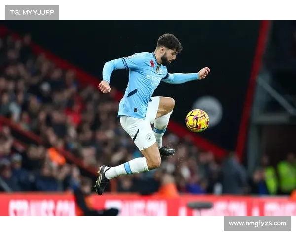 曼城7号后卫的五大独门技巧与关键特点全面解析