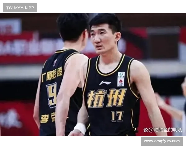 布朗与孙铭徽精彩发挥助力球队制胜 全场亮点精彩回顾